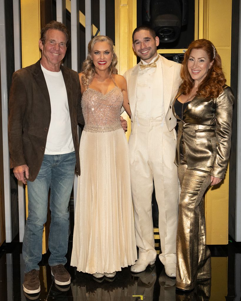 Dennis Quaid, Elaine Hendrix, Alan Bersten, and Lisa Ann Walter at DWTS