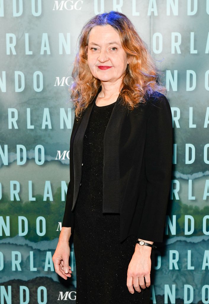 Lucy Briers in a black outfit at a theatre premiere