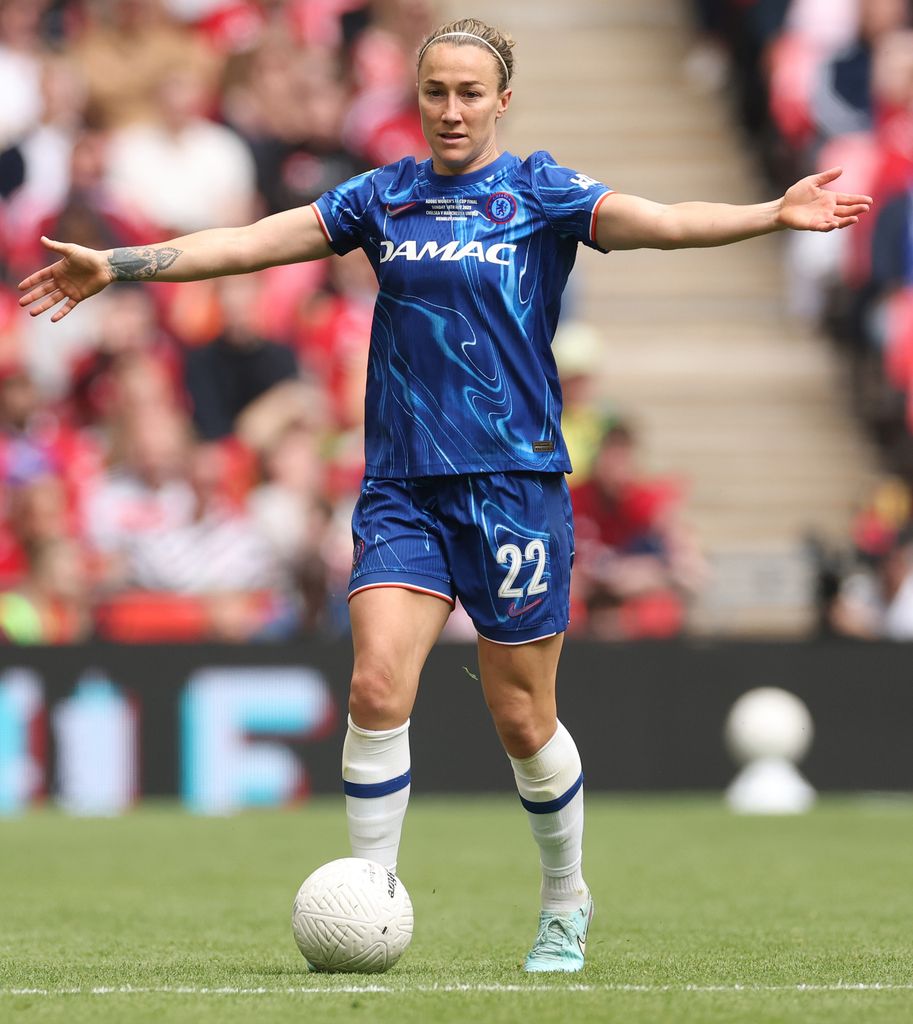 Lucy Bronze de Chelsea lors du match final de la FA Cup Adobe Women's en 2025 