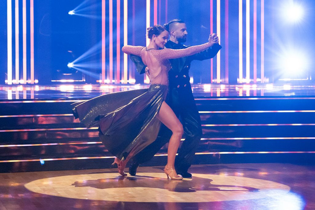 The Secret Lives of Mormon Wives star Whitney Leavitt and pro Mark Ballas