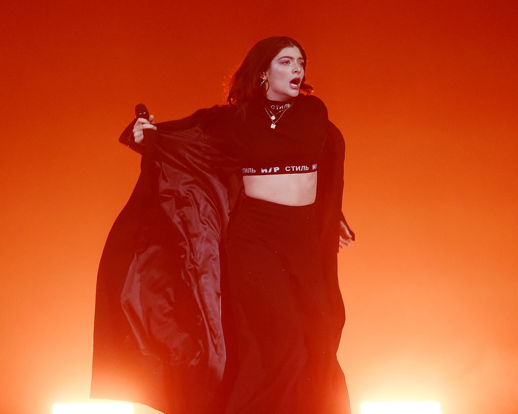 NEW YORK, NEW YORK - APRIL 04:  Lorde performs at Melodrama World Tour  at Barclays Center on April 4, 2018 in New York City.  (Photo by Nicholas Hunt/Getty Images)