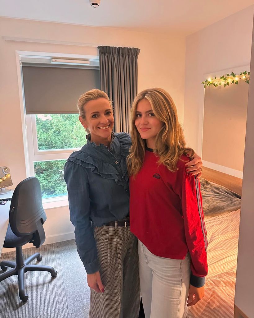 Gabby Logan and her daughter Lois in university halls