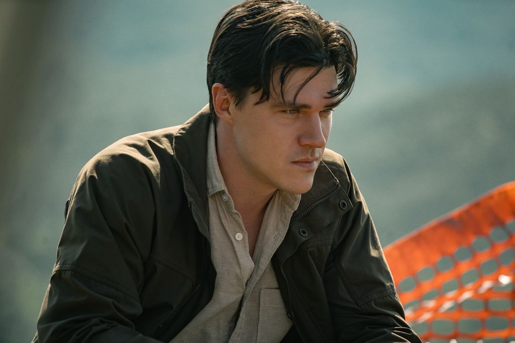 Finn Wittrock as Richard in Don't Move