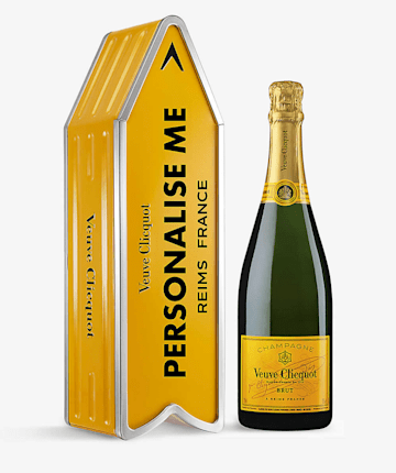 Veuve Clicquot tin