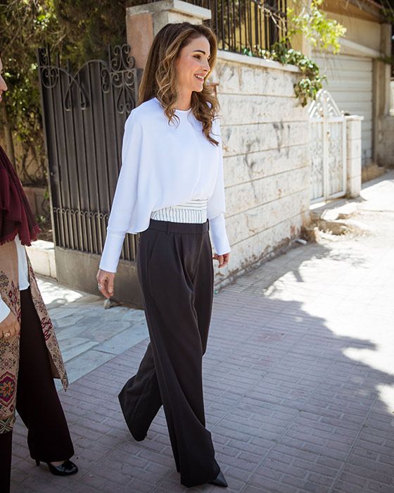 queen rania trousers1