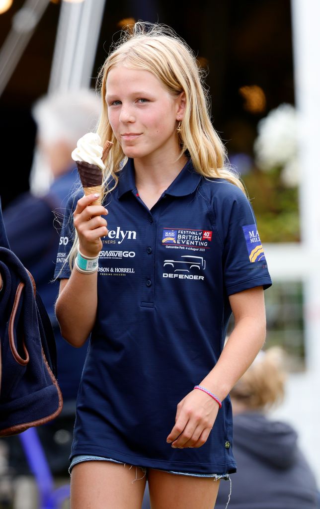 Isla Phillips eating an ice cream