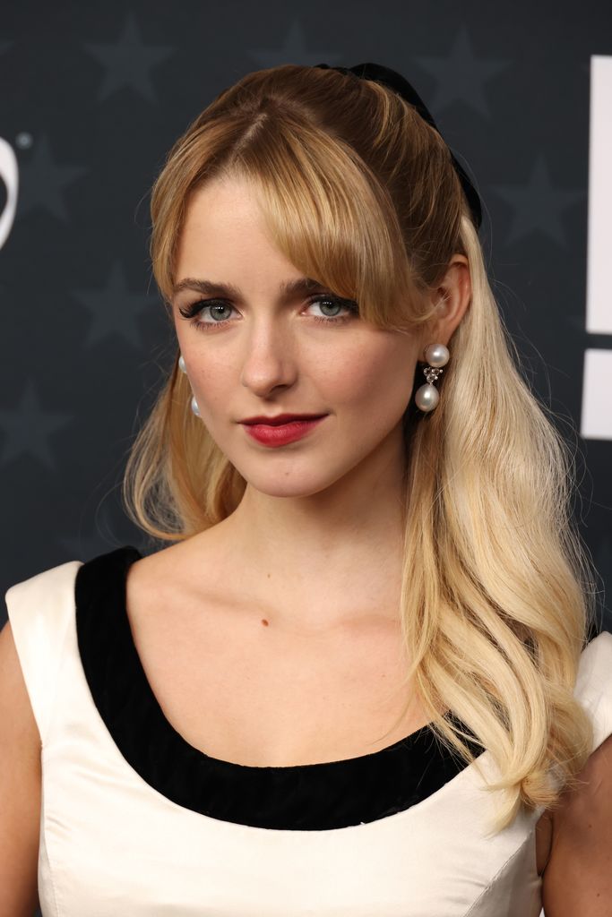  Mckenna Grace attends the 31st Annual Critics Choice Awards at Barker Hangar 