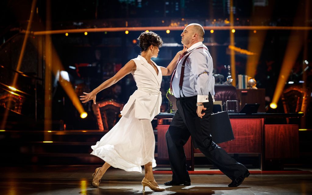 couple dancing on strictly 