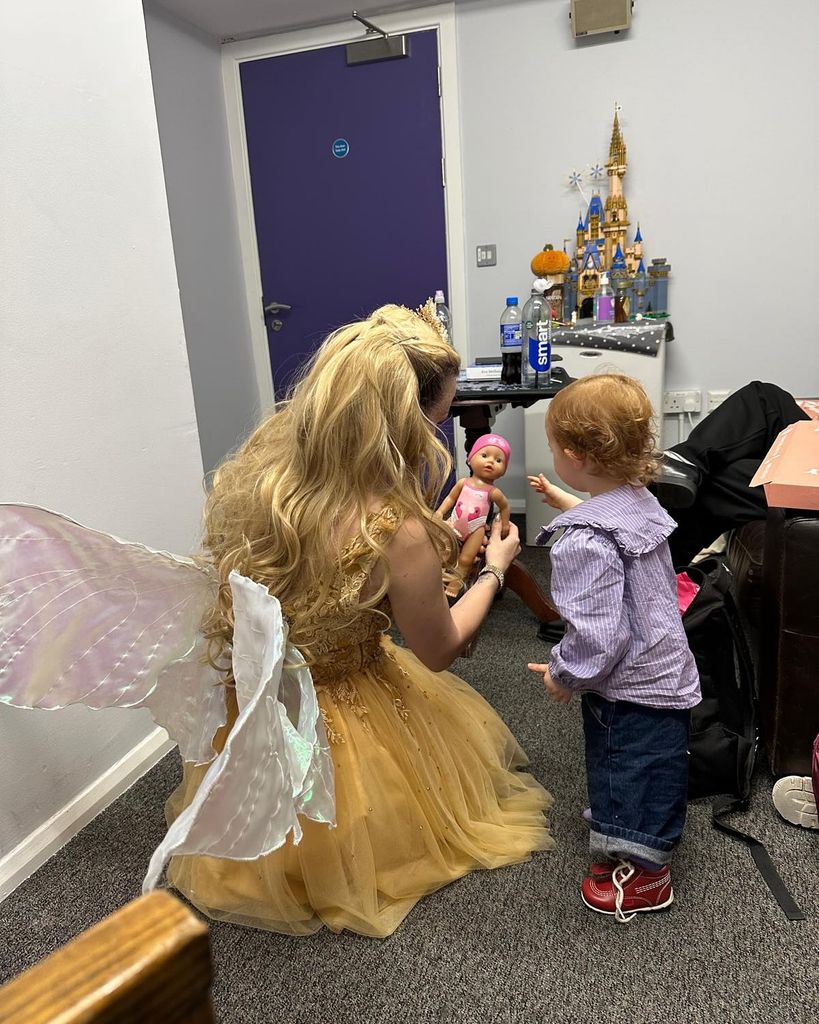 Minnie Dooley with her aunt Joanne at the theatre