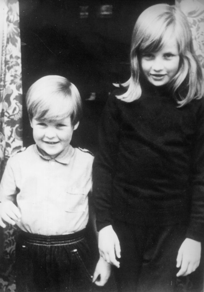1968:  Lady Diana Spencer (1961 - 1997) (Diana Princess of Wales) with her brother Charles, Viscount Althorp, (Earl Spencer) at their home in Berkshire.  (Photo by Central Press/Getty Images)