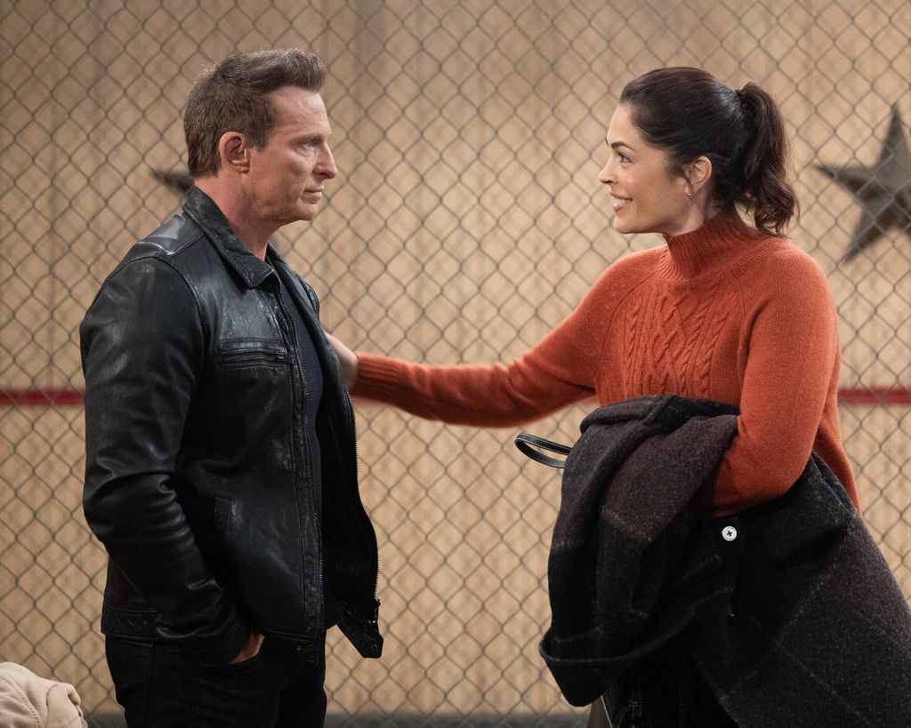 STEVE BURTON, KELLY THIEBAUD IN GENERAL HOSPITAL