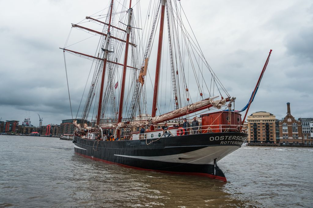 The Dutch ship Oosterschelde arriving in London