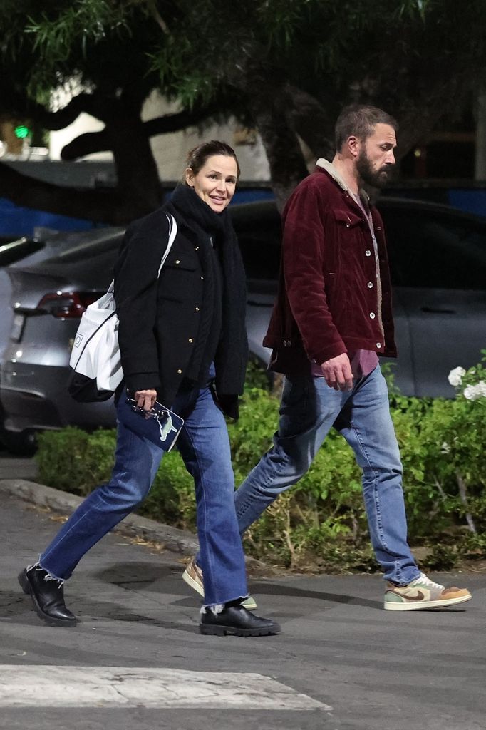 Ben was spotted with his ex-wife Jennifer Garner at the same event as J-Lo