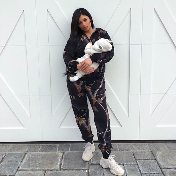 Look: Kylie Jenner uses Fendi stroller for walk with Stormi 