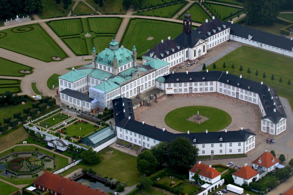 Birdseye view of Fredensborg Palace