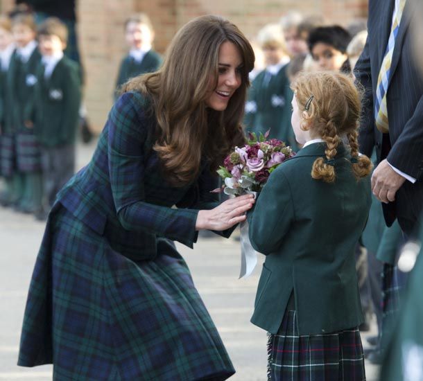 Kate Middleton pregnant: The Duchess of Cambridge set to reduce ...