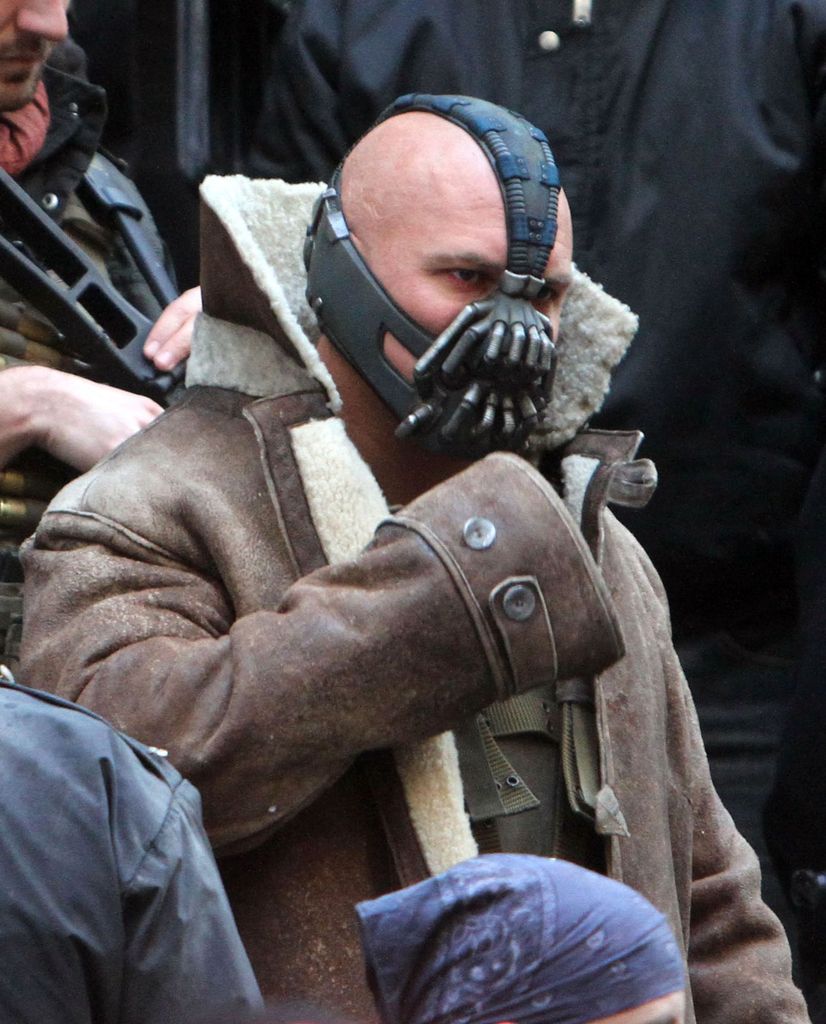 Tom Hardy in a mask while filming 'The Dark Knight Rises'