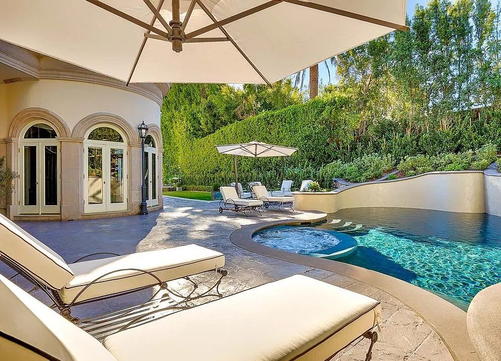 pool area at mariah carey beverly hills escape