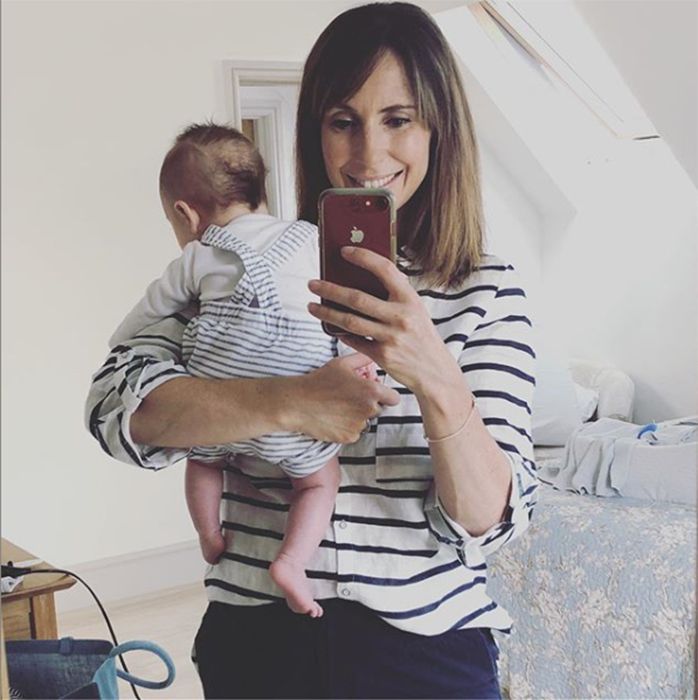alex jones and baby kit holiday in dorset