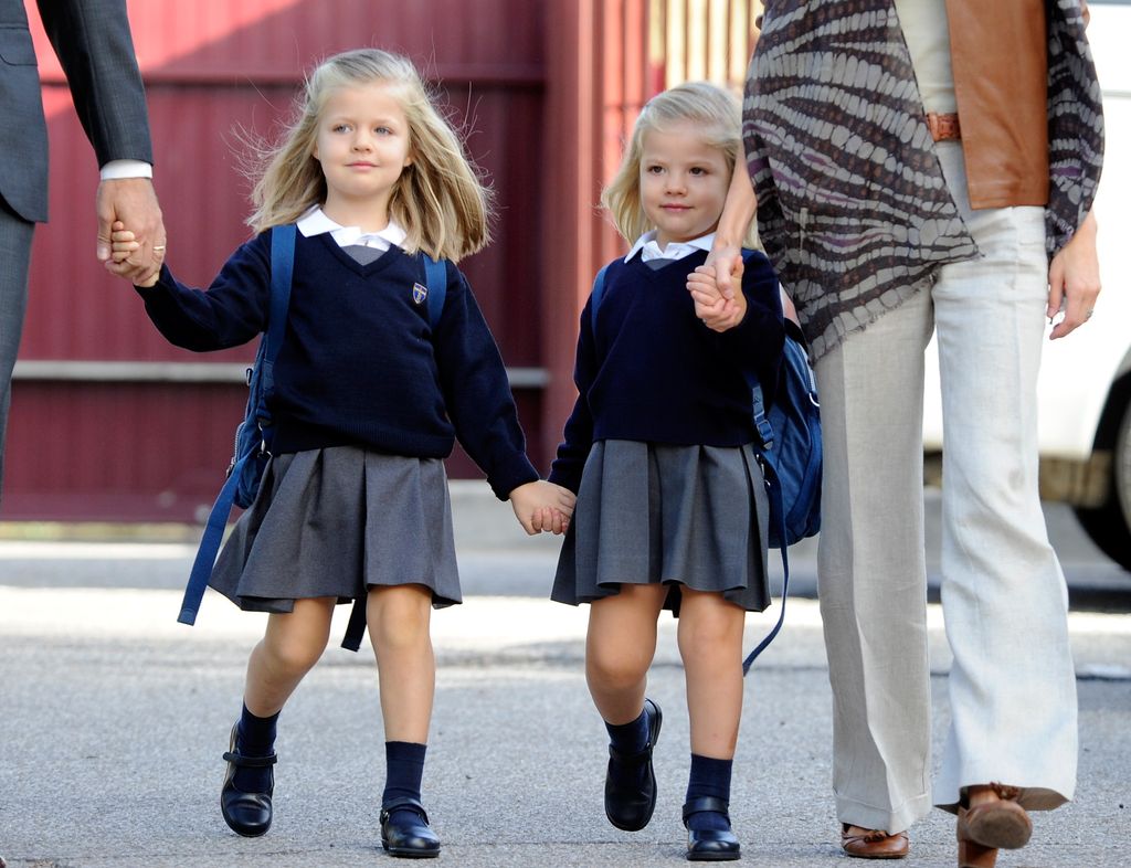 Princess Leonor and Infanta Sofia arriving at school together