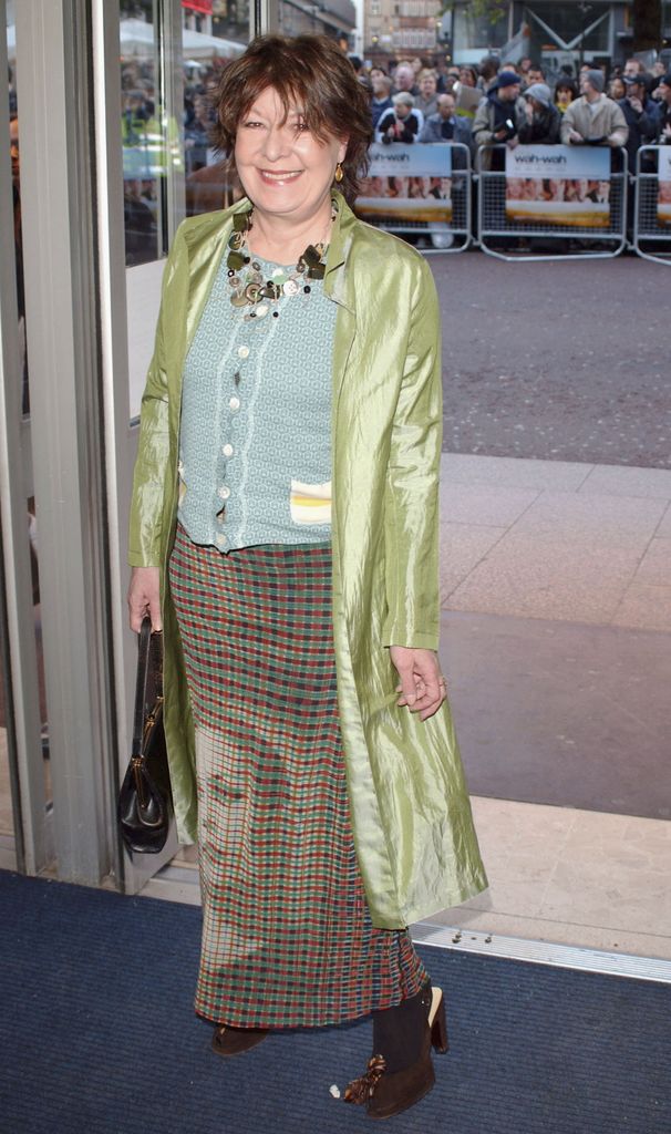 Actress Roberta Taylor arrives at the 'Wah Wah' UK premiere at the Odeon West End on May 30, 2006 