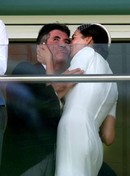 Agt S Simon Cowell Pictured In Rare Pda Moment With Fiancée Lauren Silverman Ahead Of Wedding