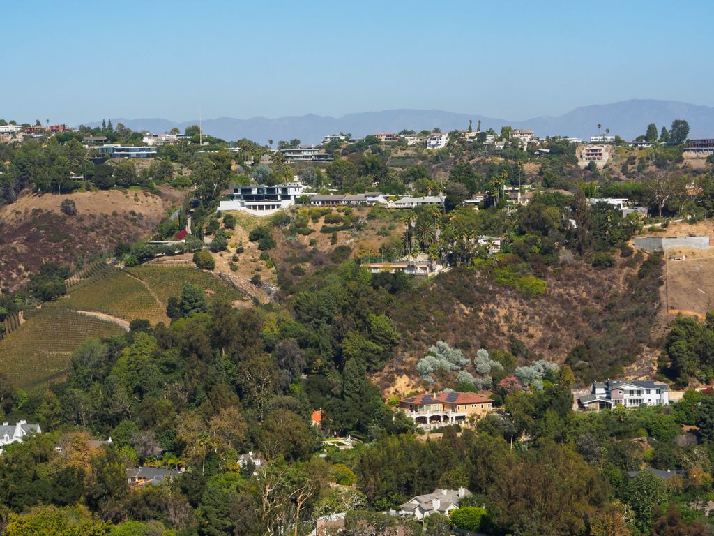 view of bel air