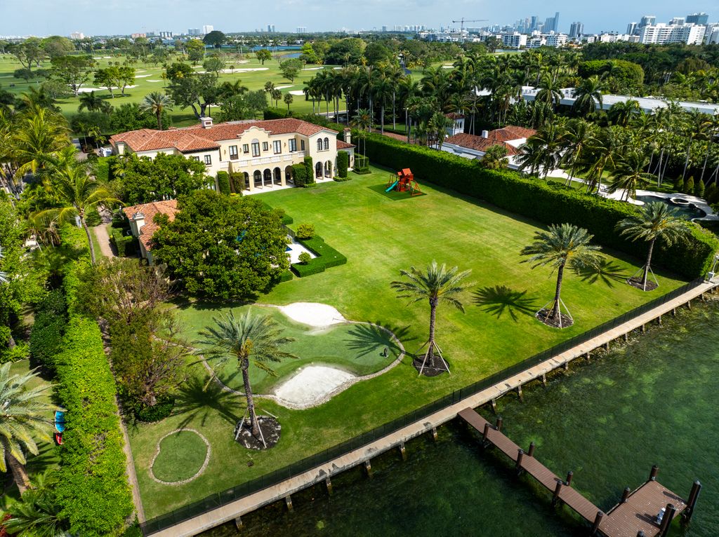 Jeff Bezos has splashed out $90 million on a THIRD mansion in Miamiâ