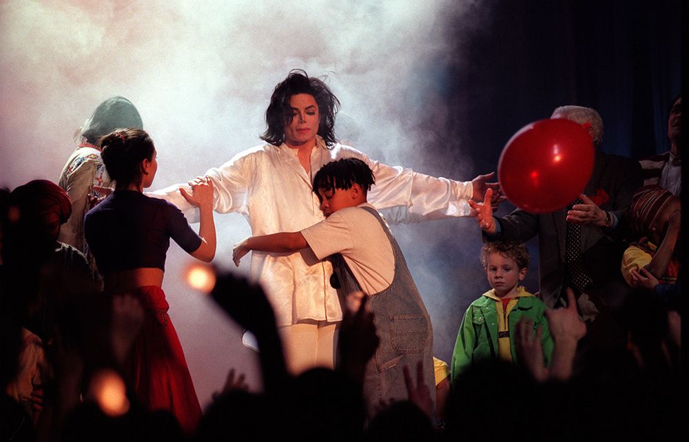 Michael Jackson performing at the BRITs