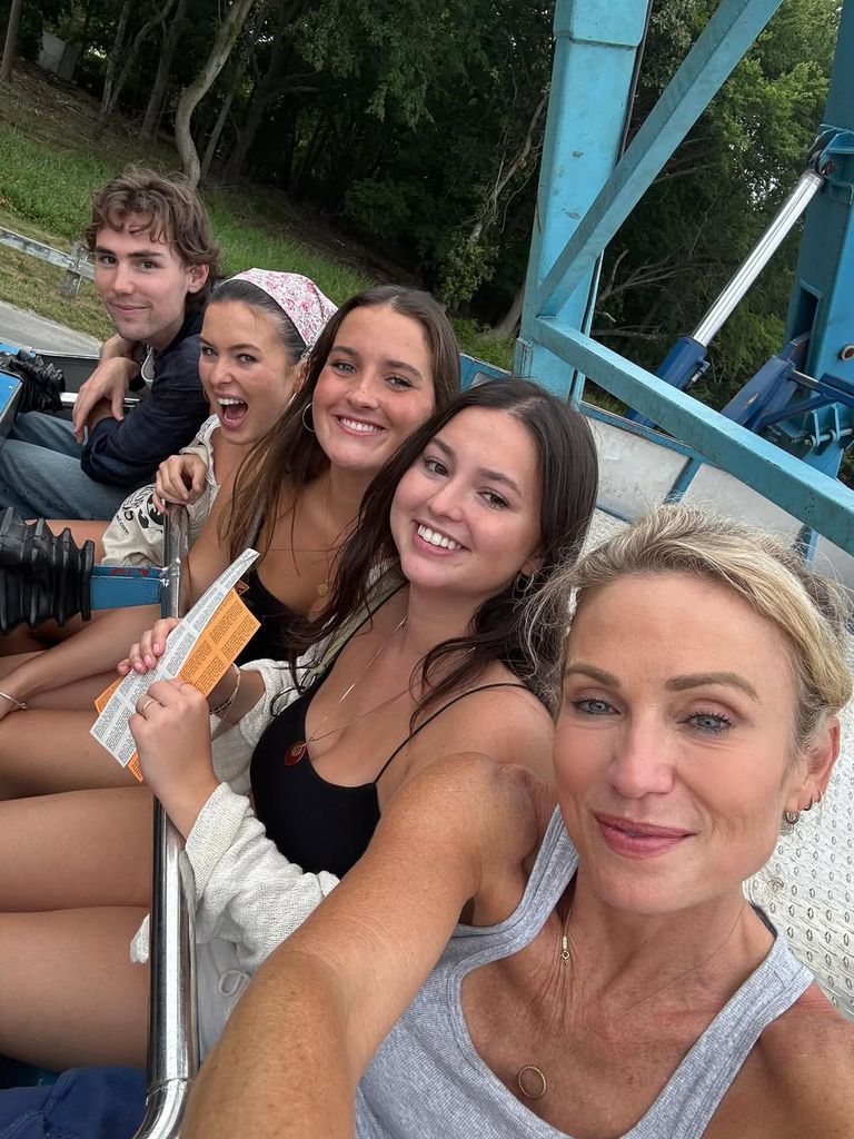Amy Robach and her daughters Ava and Annalise pose for a selfie on a family vacation to Montauk, shared on Instagram