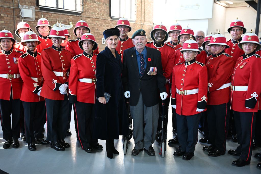 Duchess Sophie with soldiers