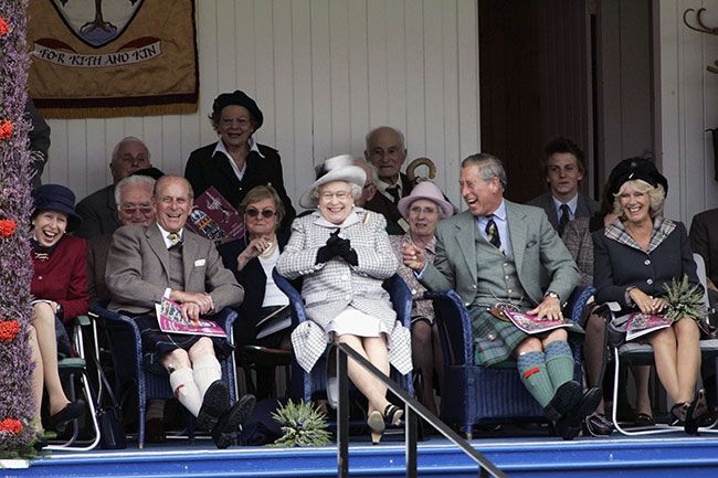 queen to reunite with family balmoral