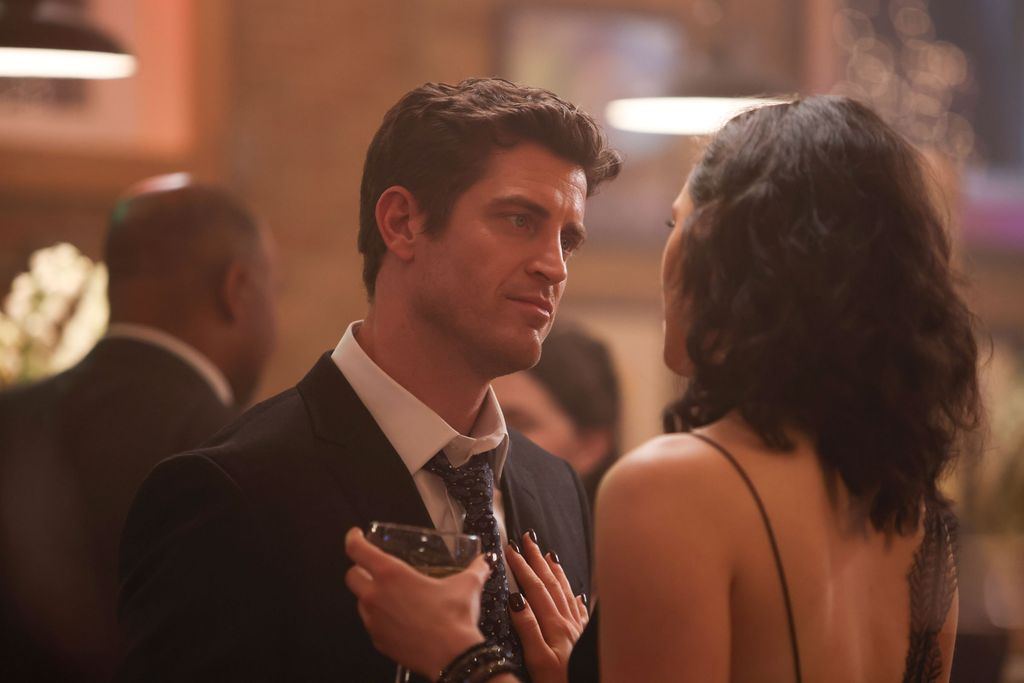 jake lockett on chicago fire