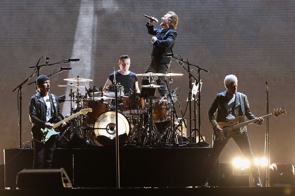 U2 performing at the University Of Phoenix Stadium