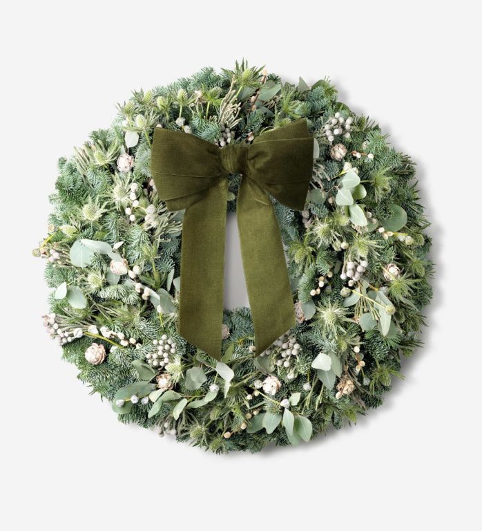 julianne moore christmas wreath flowerbx