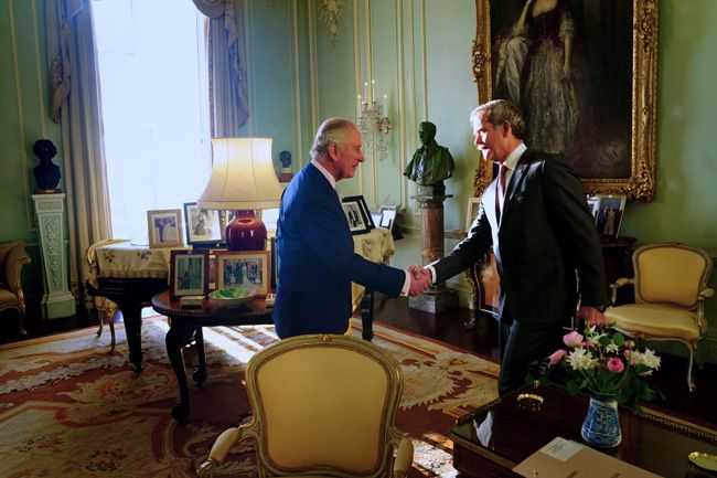 buckingham palace charles shaking hands with Chris Hadfield 