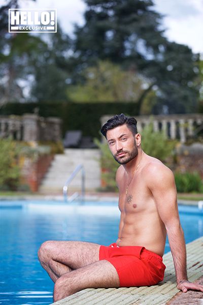 giovanni pernice red trunks