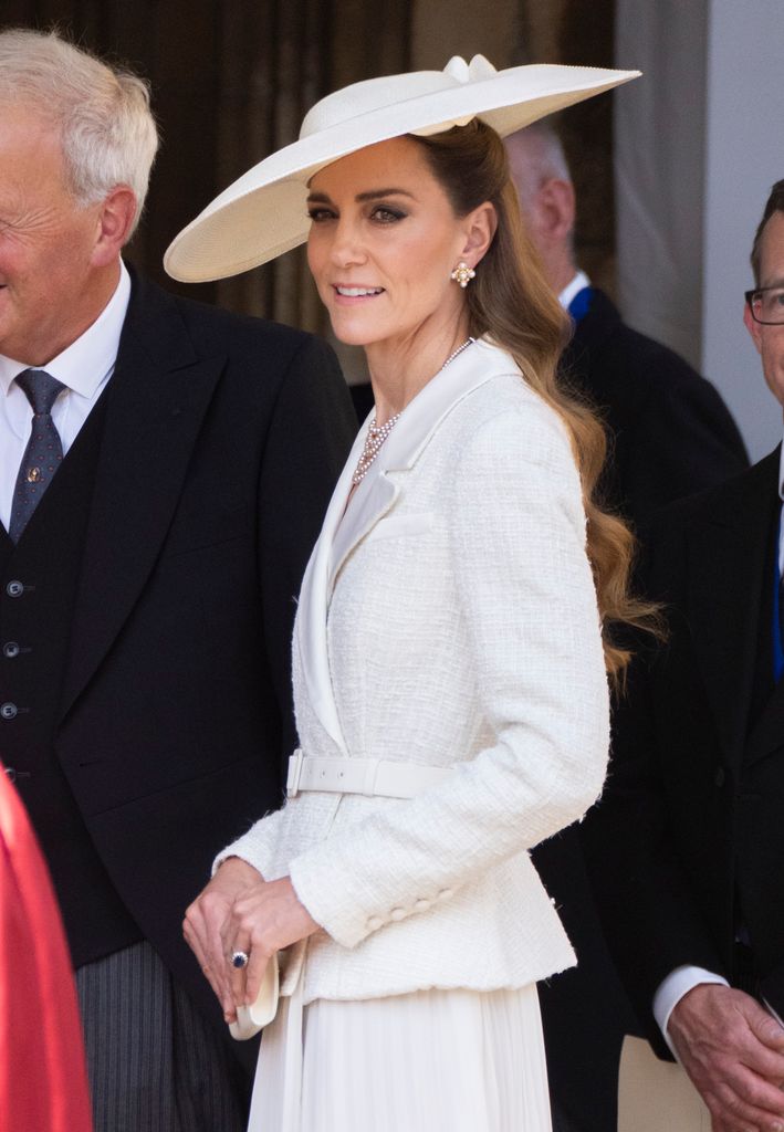 Catherine, Gales Princess ir al área de Service de Garter