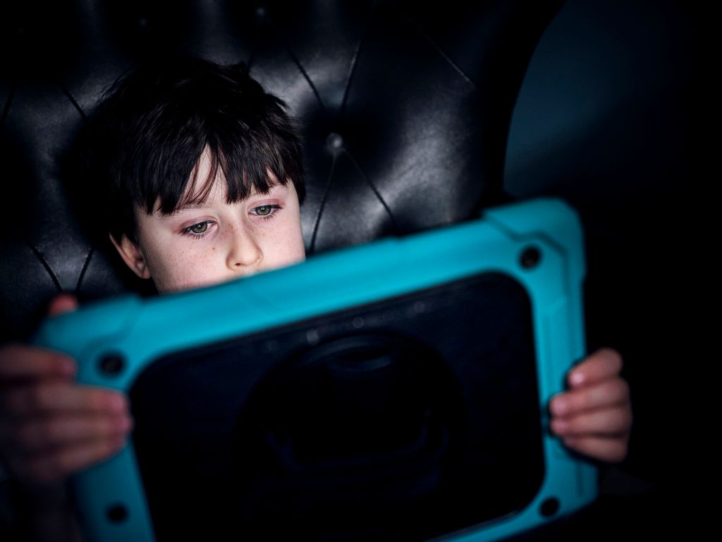 Child watching his tablet