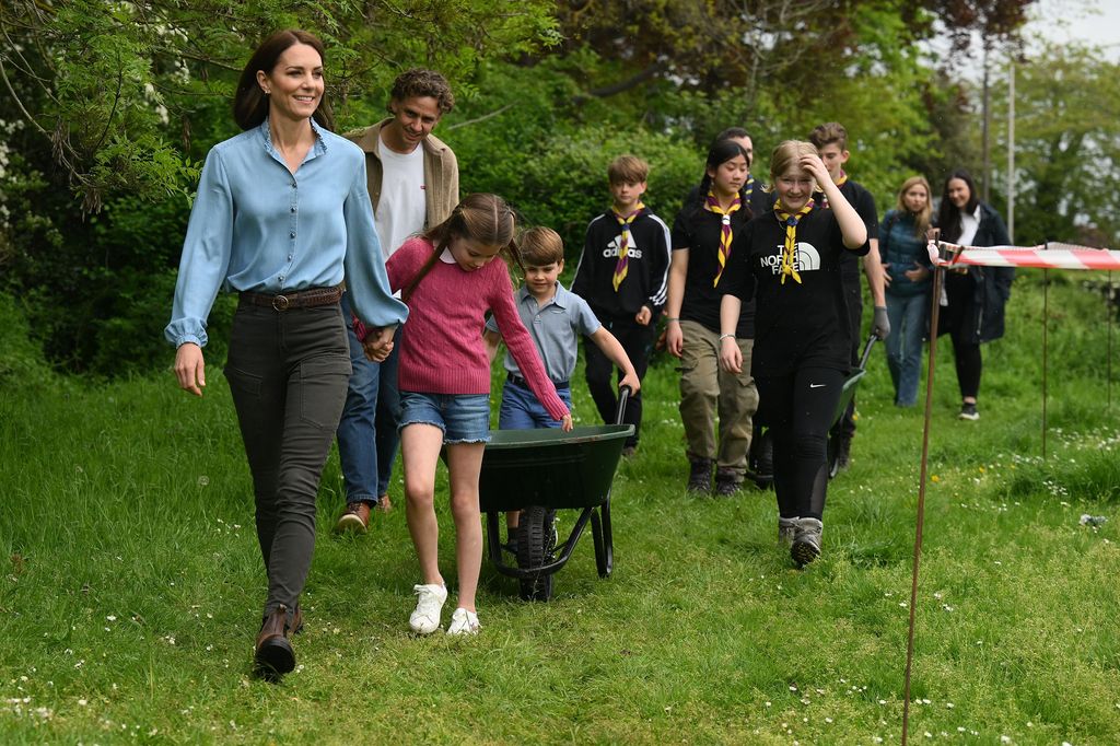 Princess Kate with Louis and Charlotte at the Big Help Out