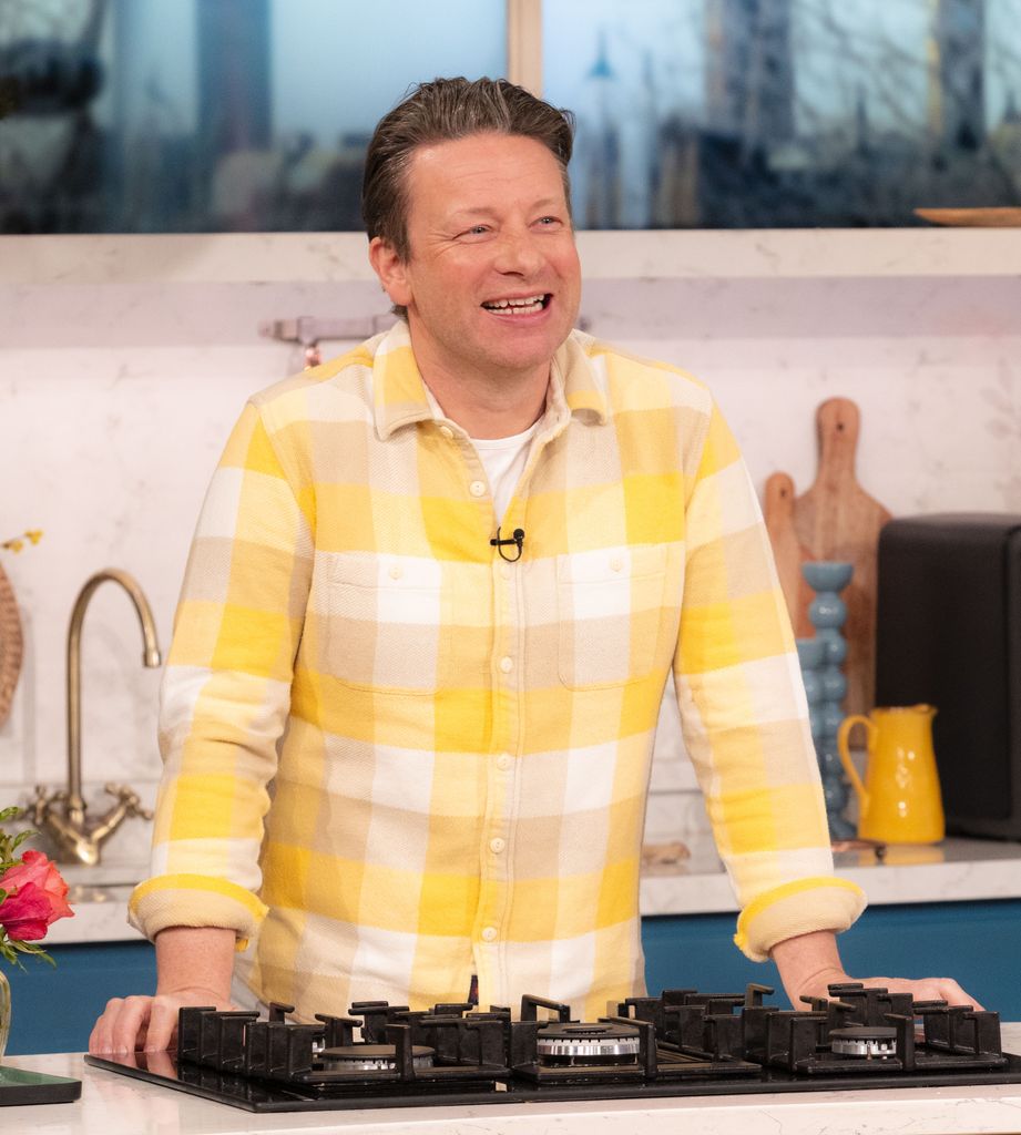 Jamie Oliver in a yellow plaid outfit