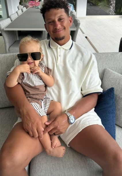 Patrick Mahomes with his baby 