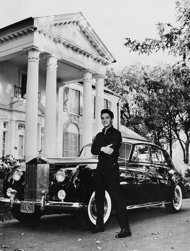 elvis presley at graceland