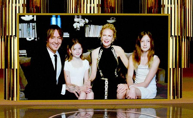 nicole kidman daughters