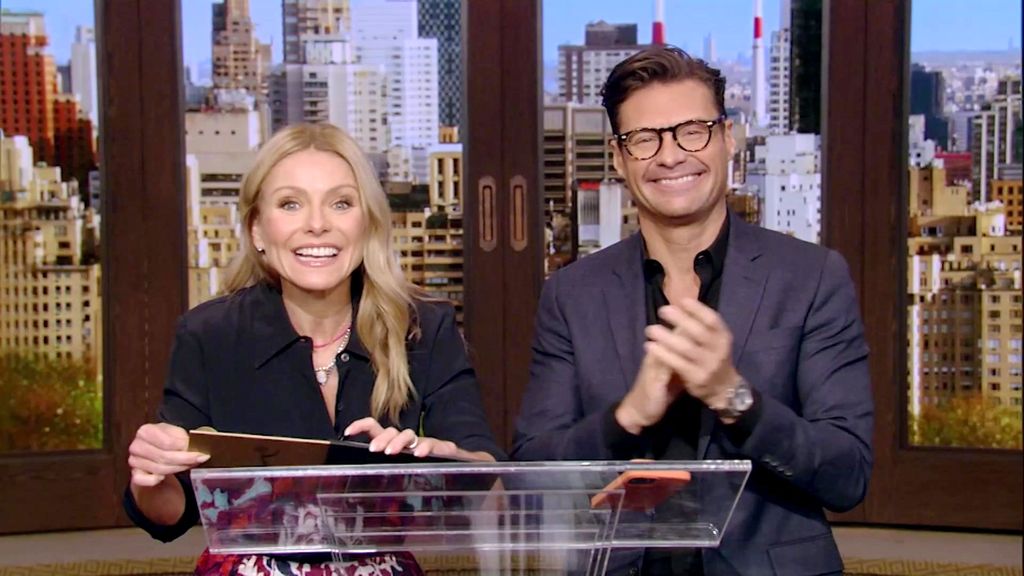 Kelly Ripa and Ryan Seacrest in the Live studio