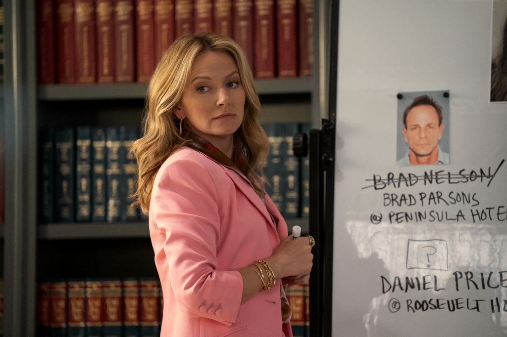Becki Newton as Lorna Crane in episode 302 of The Lincoln Lawyer
