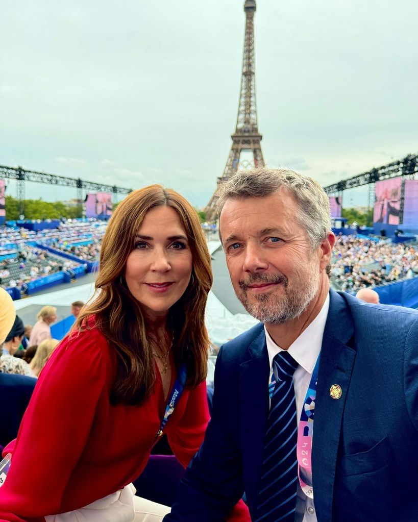 King Frederik and Queen Mary nailed this selfie in front of the Eiffel Tower at the opening ceremony