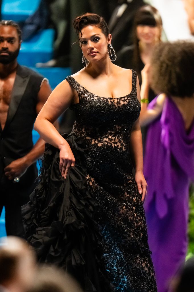 Ashley Graham is seen filming 'The Devil Wears Prada 2' at the Museum of Natural History in black lace gown