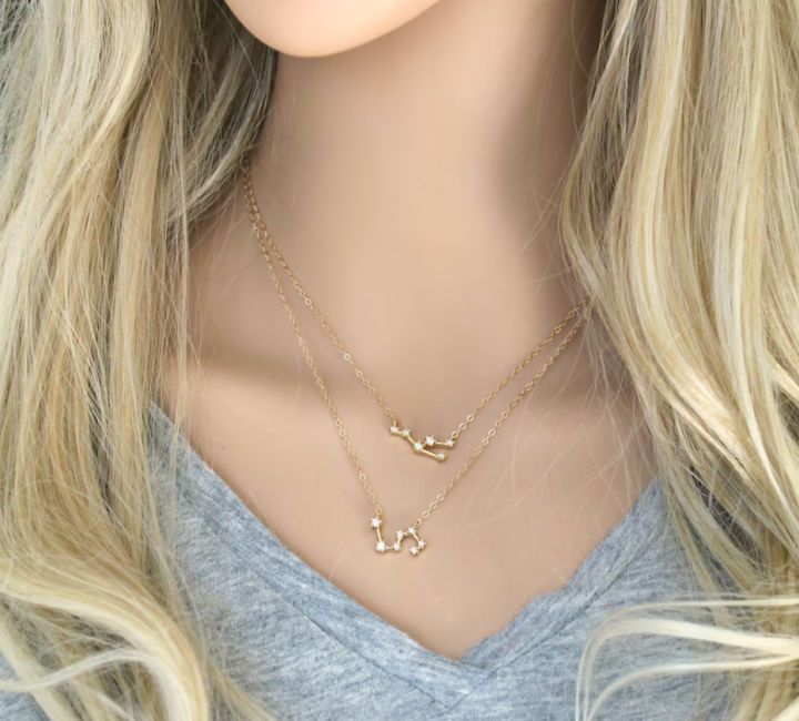 meghan markle constellation necklace lookalike