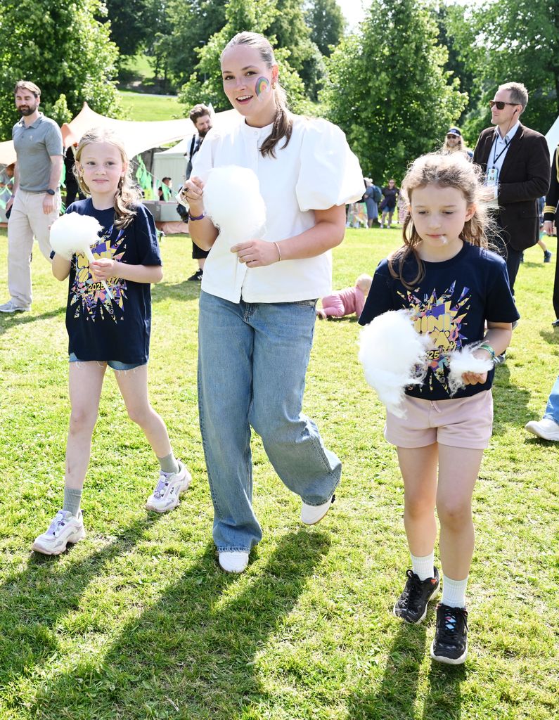 Princess Ingrid Alexandra visited Miniøya Festival in Toyenparken on Saturday